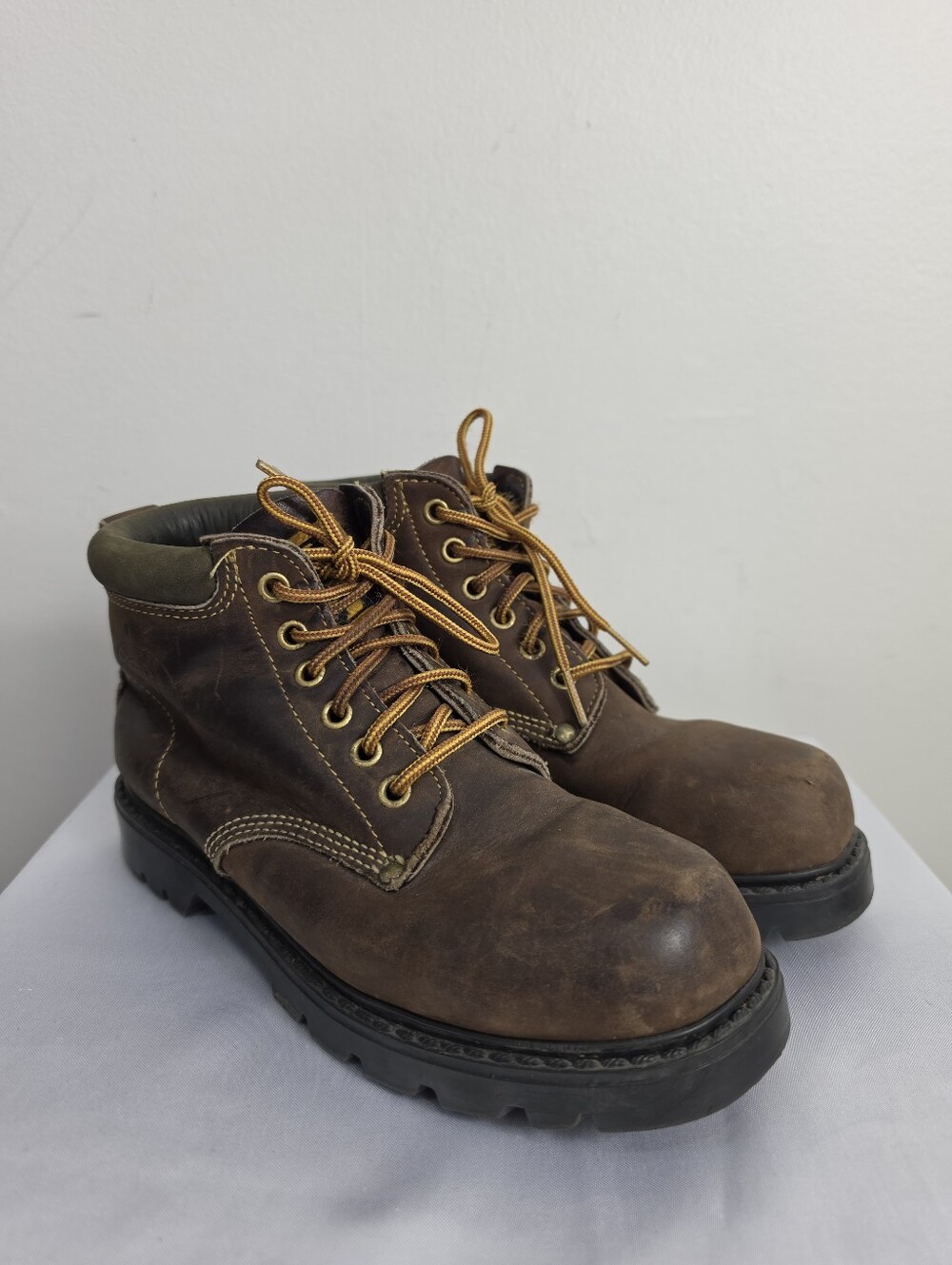 Roots Brown Leather Ankle Booties